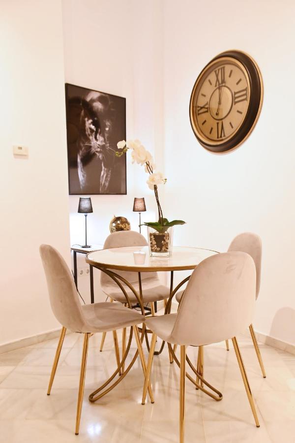Tu Casa Con Patio En La Alameda Apartment Севиля Стая снимка