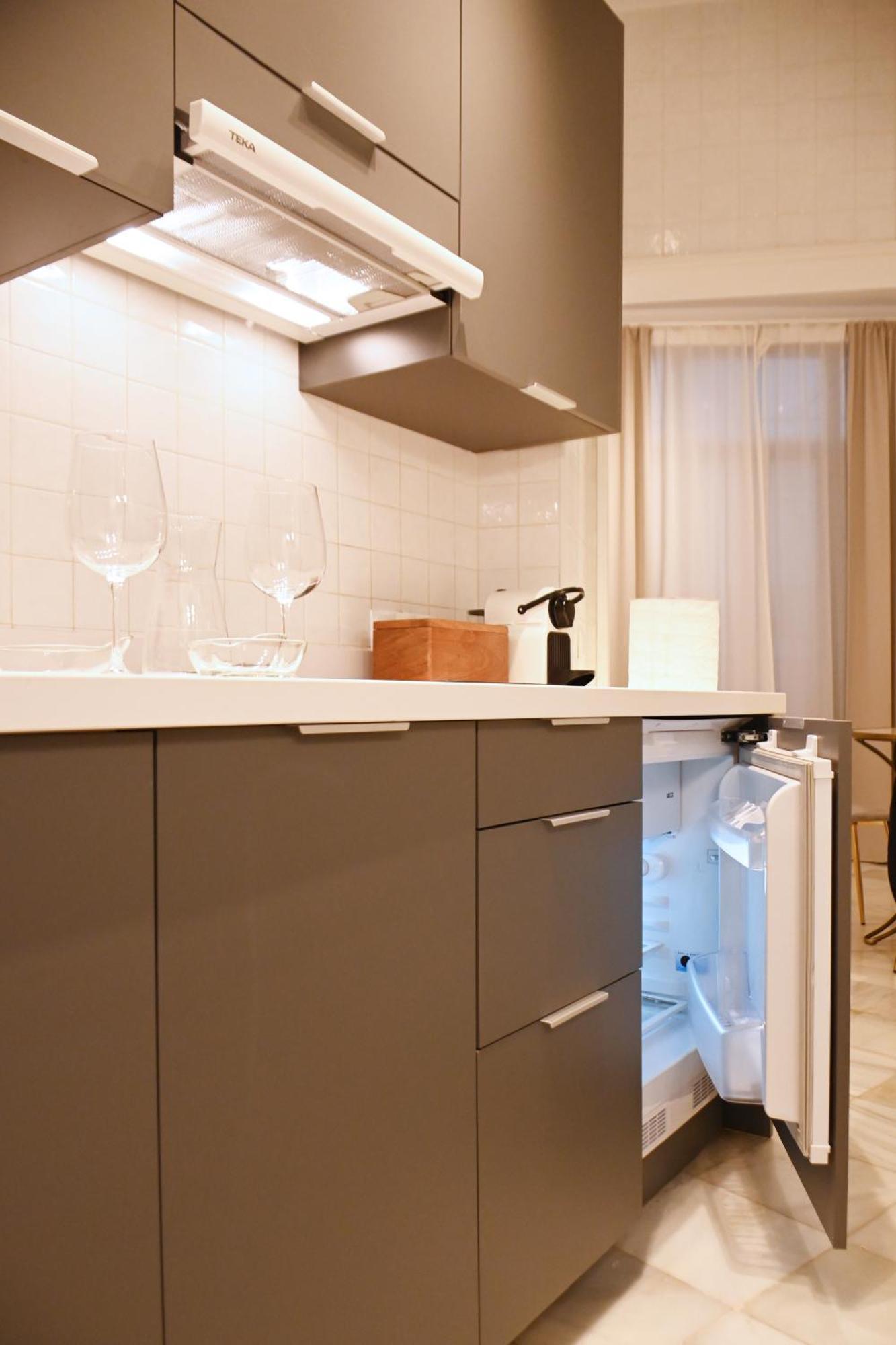 Tu Casa Con Patio En La Alameda Apartment Севиля Стая снимка